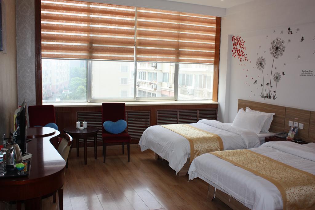 Qingdao Hongyun Jiahe Business Hotel 외부 사진
