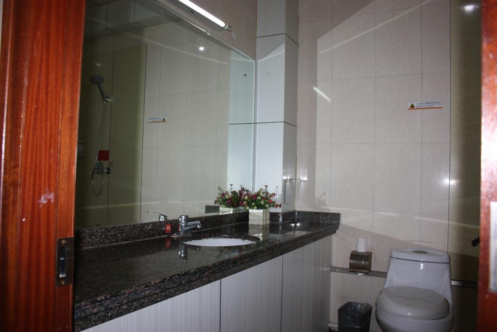 Qingdao Hongyun Jiahe Business Hotel 외부 사진