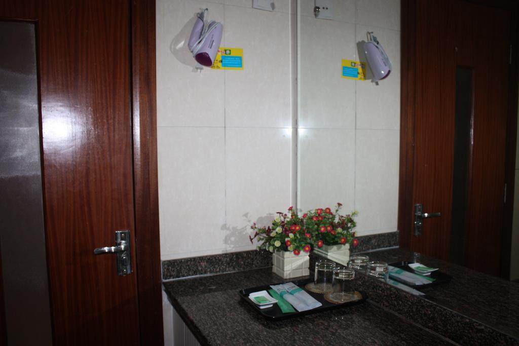Qingdao Hongyun Jiahe Business Hotel 외부 사진